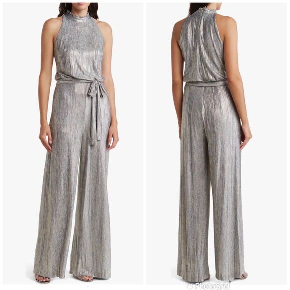 VINCE CAMUTO Metallic Silver Sleeveless Jumpsuit Mock Neck Wide Leg Size 12 - Picture 1 of 11